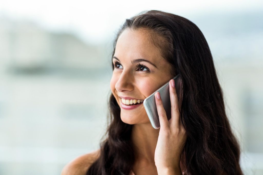 woman calling in the phone